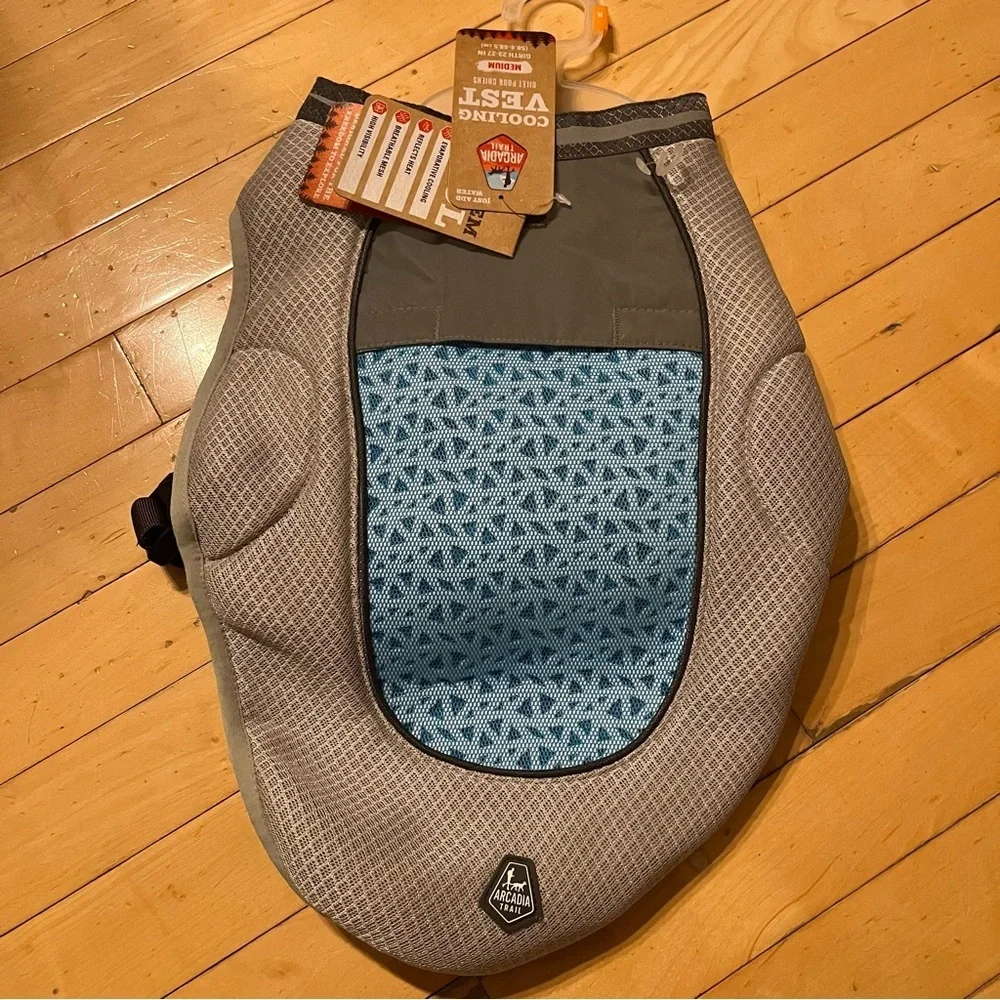Arcadia Trails NWT Cooling Vest Dog Grey Blue High Visibility Breathable